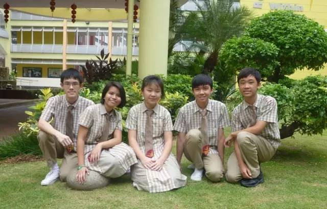 看新加坡十大特色校服,我的学生时代不堪回首哇!