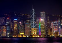 香港为何失去原有的温度?新加坡有同感
