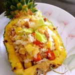 周末厨房 | 热带风情多彩鸡粒凤梨炒饭,饿了……