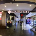 圣诞大采购,Luxury City名牌促销开始啦!