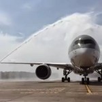 最新霸道机型A350,新航买了67架。我只看到天空飞满了钱