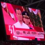 国庆彩排,李显龙总理竟然打扮成这样,我被惊到了