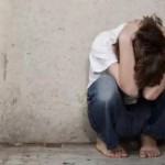 49岁男保安性侵15岁男生,竟是男生引狼入室