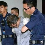 人性败给经济问题?新加坡男杀全家还伴尸再焚,惨