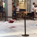 新加坡17岁少年商场坠亡,监控录像还原全程