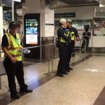 我在F1新加坡决赛现场,活捉车迷林俊杰