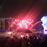 我在狮城的夜色中寻觅流连忘返的欢乐场