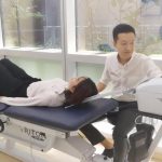 13岁就来了新加坡的他,要做这里最好的华人物理治疗师