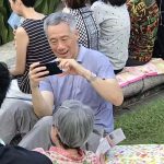 新加坡第一“宠妻狂魔”上线,李显龙又在给大家喂狗粮了~