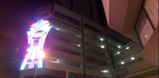 男子当街惨遭割喉，血洒乌节路！