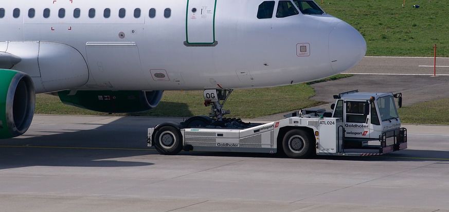 酷航一架飛往新加坡航班延誤19小時,大批乘客逗留機場!