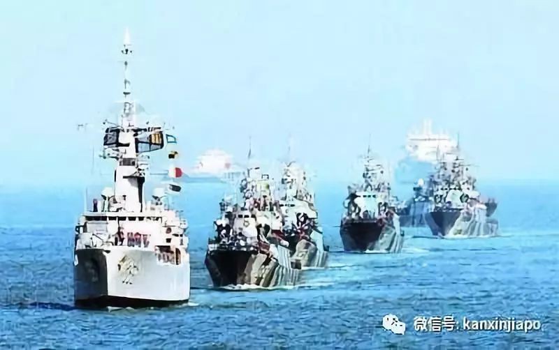 突发！4名中国船员失踪生死不明，开往青岛的油船在新加坡海峡亦遭打劫！