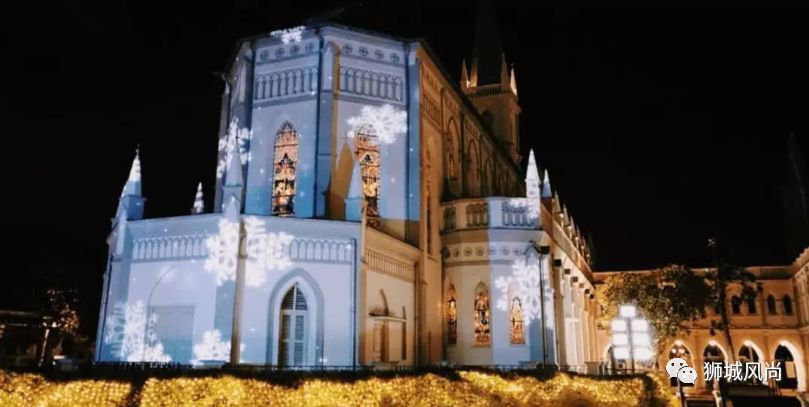 Immerse in The Season of Joy at Capitol Singapore and CHIJMES