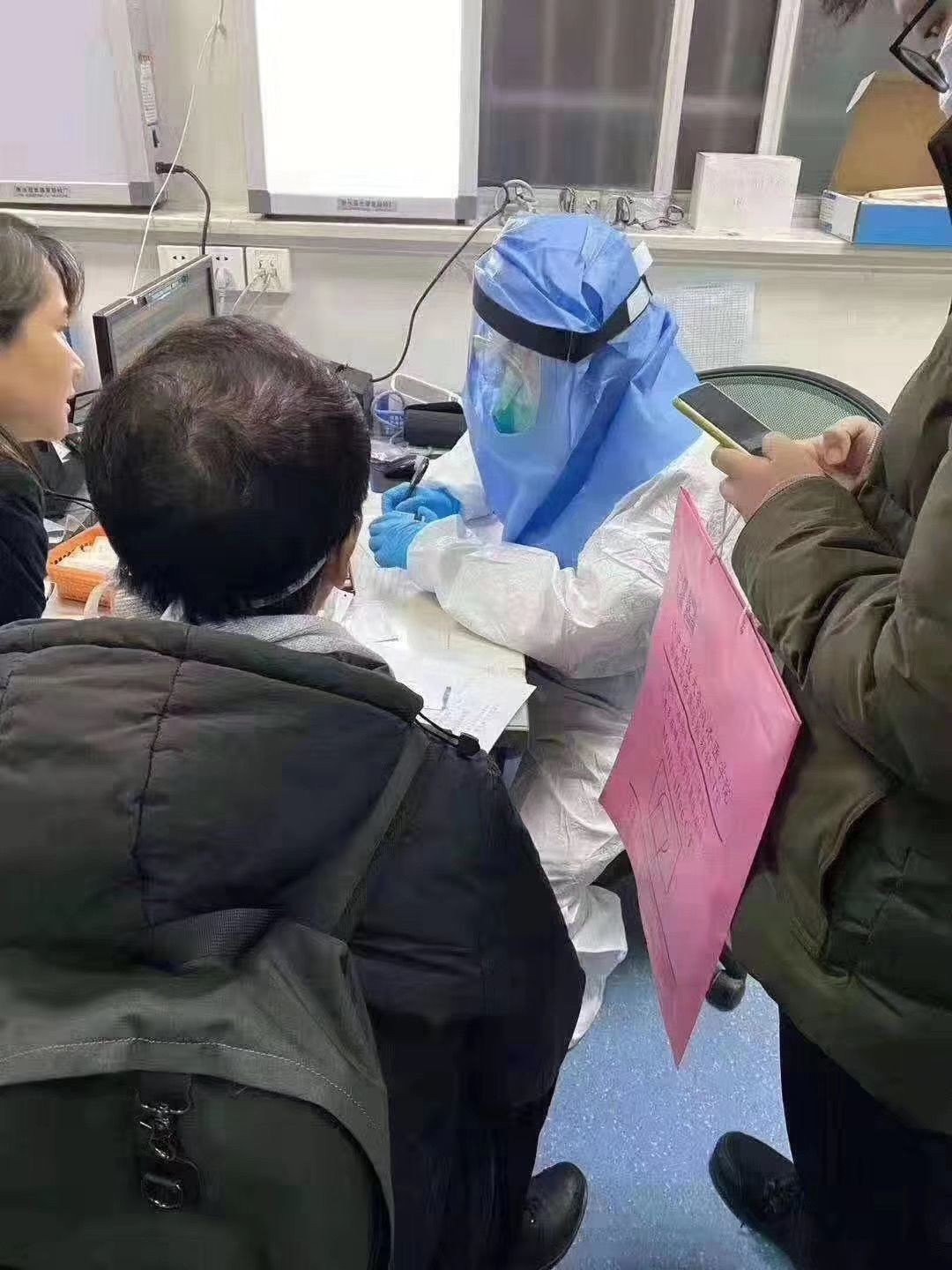 “武汉肺炎”病例激增！新加坡全城戒备：从中国入境必测体温