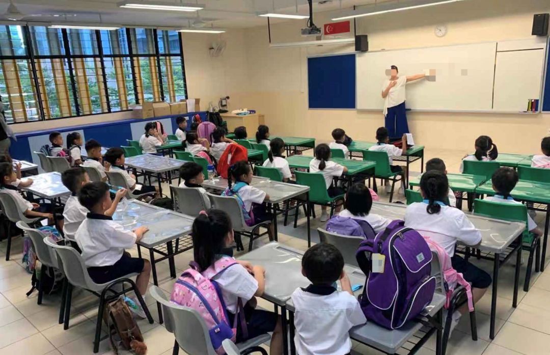 新加坡2020學年第一天，“老母親們”操碎了心