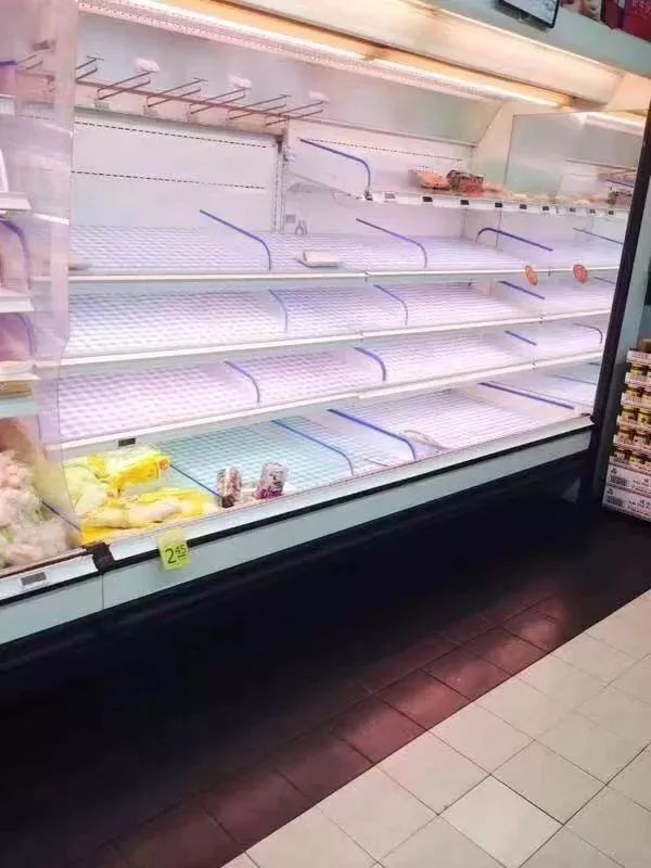 瘋了~今晚的新加坡超市