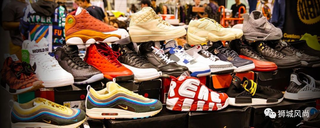 Biggest sneaker trade event Sneaker Con is coming to Singapore!