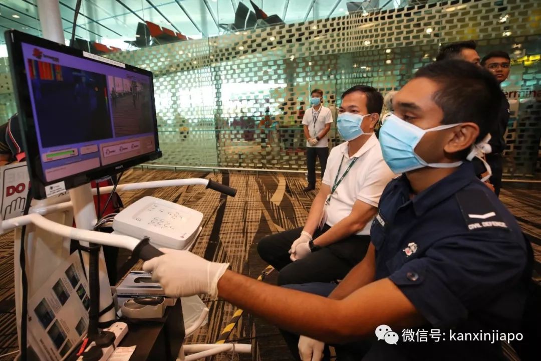 對抗新冠疫情，新加坡爲啥不照抄中國的“作業”？