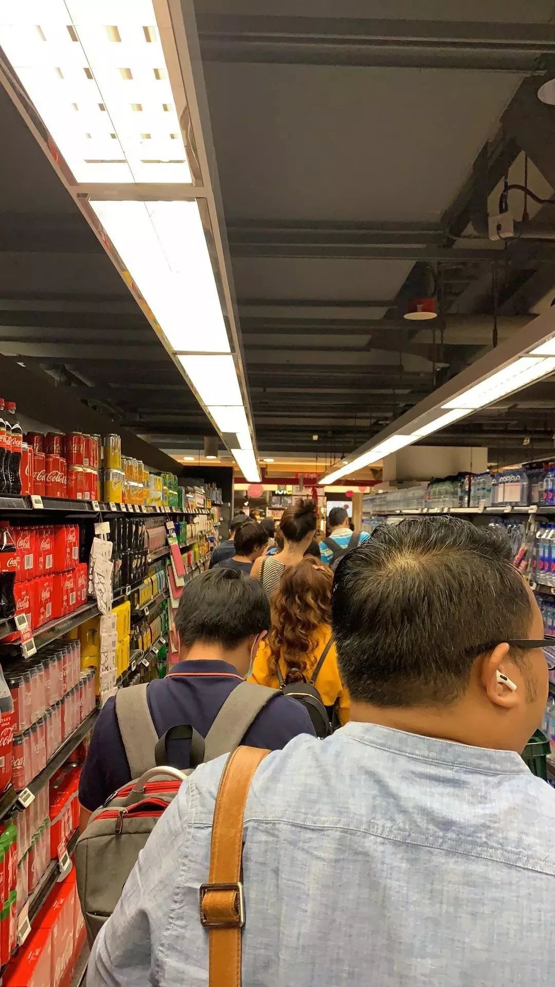 瘋了~今晚的新加坡超市