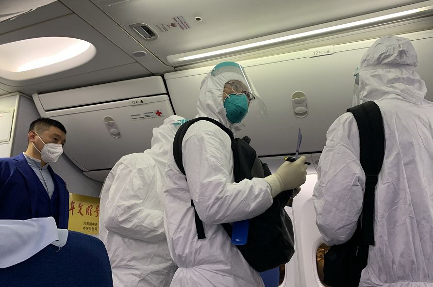 新加坡被中國列爲“疫區”？乘客下飛機便自費隔離14天！