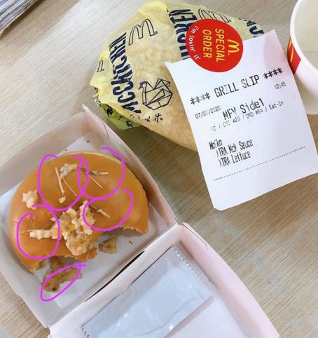 新加坡麦当劳鱼柳汉堡里，竟吃出了好多鱼刺