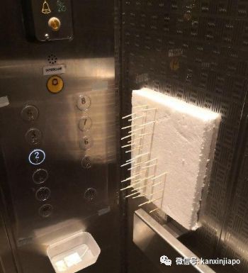 新加坡網友自制奇葩“防毒”器，按電梯用這招可真行