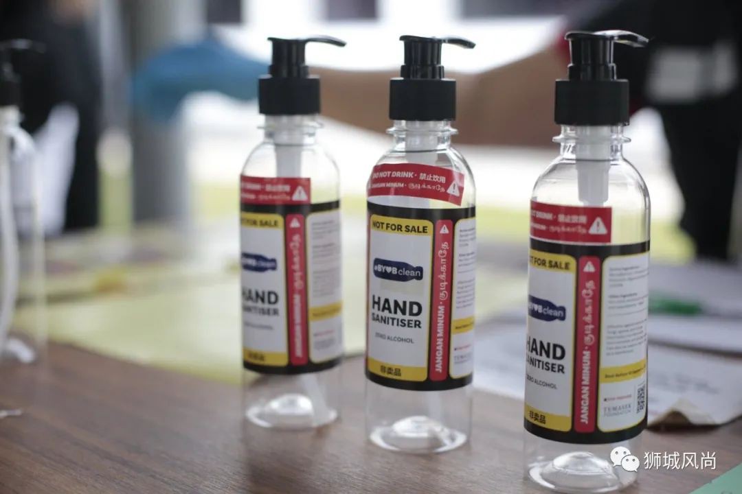 Temasek Foundation giving FREE Hand Sanitizers to households