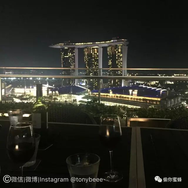繁华时期的新加坡到底有多美？“穿”上就知道了