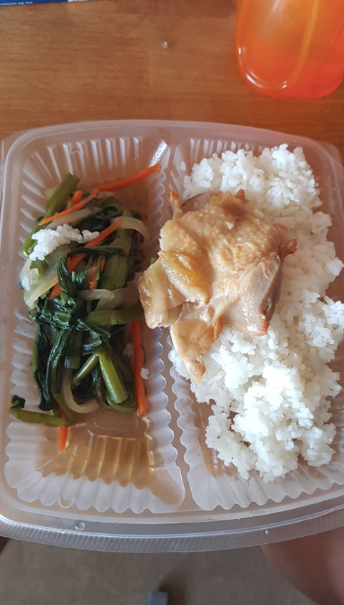 隔离客工：饭菜一成不变，我宁可挨饿