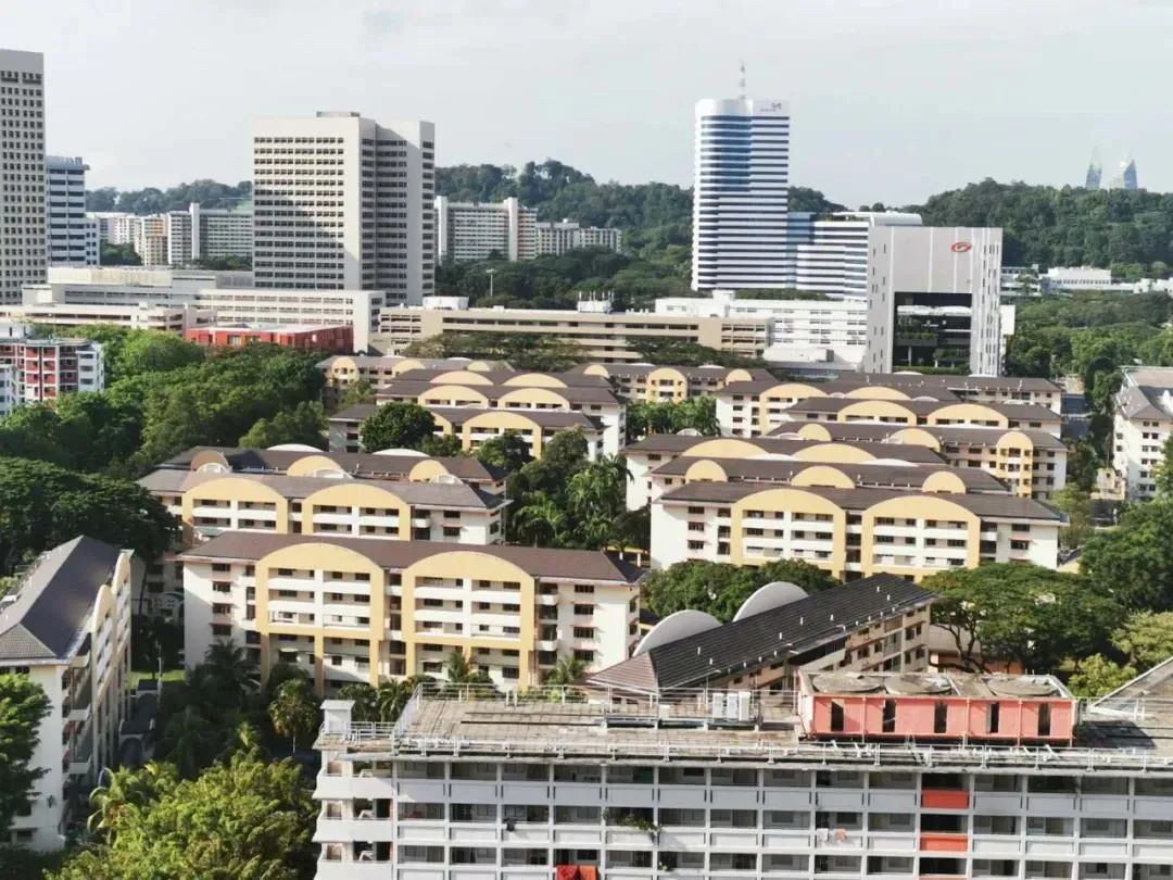 新加坡1200个工厂改建宿舍 确诊病例逐渐增加