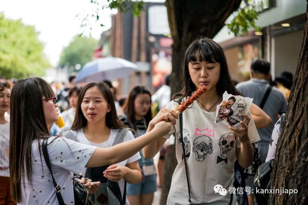 新加坡卫生部：在外用餐不可全程不戴口罩，只有用餐时可摘下