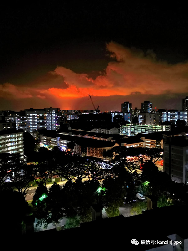 連續兩晚新加坡夜空閃爍著紅光，到底發生了什麽事