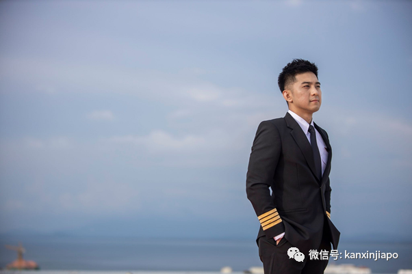 奋斗10年终于当上机长，疫情冲击下改当货仓管理员