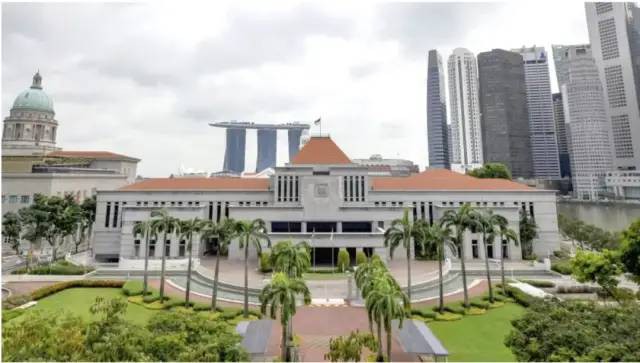 今增31 | 新加坡國會直播談了什麽吸引8萬人圍觀，追蹤器新用途惹爭議