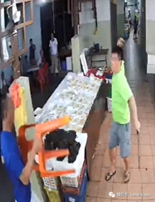 新加坡黑道大哥退休后找人“单挑决斗”，遭对方拿刀怒剁手指