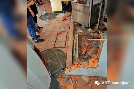 大货车突然倒退撞烂咖啡店墙壁，冲向百余名食客