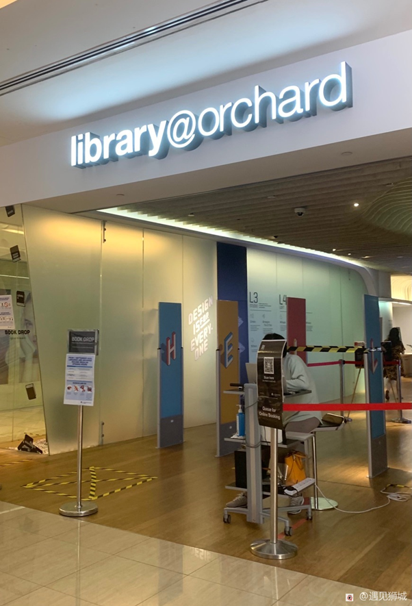 “乌节路这间一定是新加坡公认的网红图书馆！”