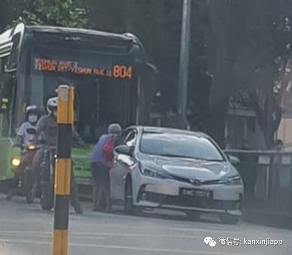 68岁阿婆天天闯义顺十字路口卖纸巾，不买会遭骂！