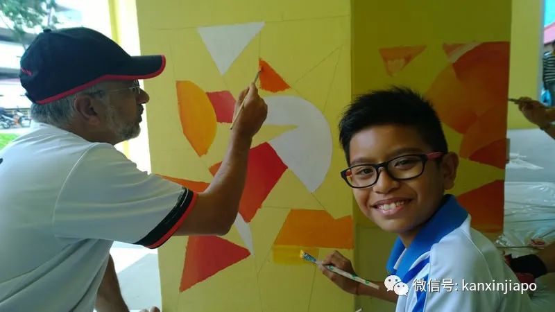 新加坡最美鄰裏!組屋樓下居然成了梵高畫廊……