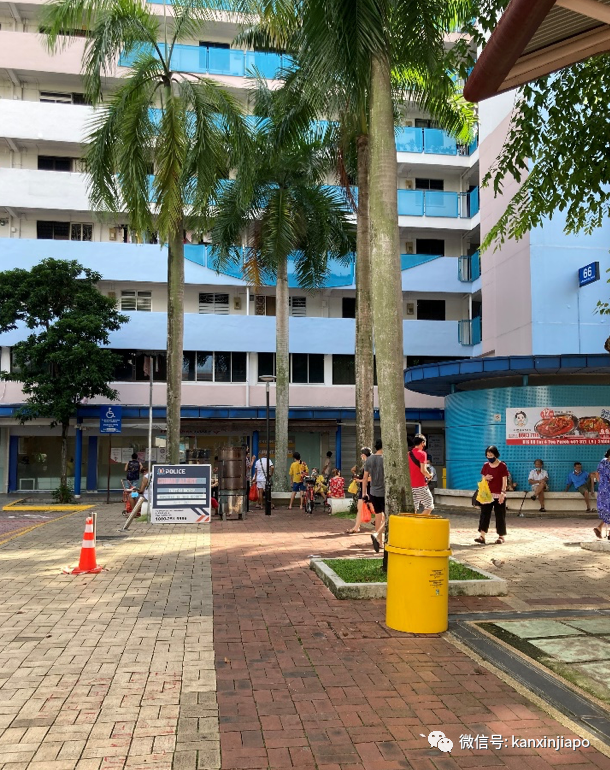 新加坡高警戒狀態,德士大叔無奈“躲”後備箱吃午餐