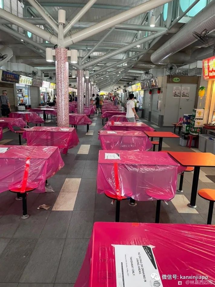 新加坡高警戒狀態,德士大叔無奈“躲”後備箱吃午餐