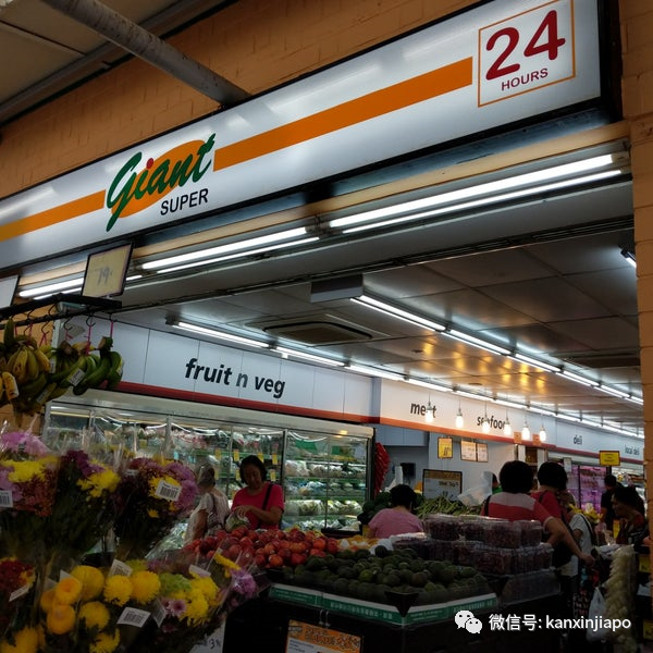 馬來西亞即將封城兩周,部長說新加坡食物庫存充足