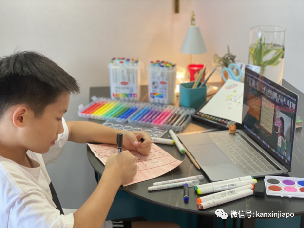 媽媽們瘋搶!火遍新加坡的真正創意畫畫課!0元領取一周假期線上課