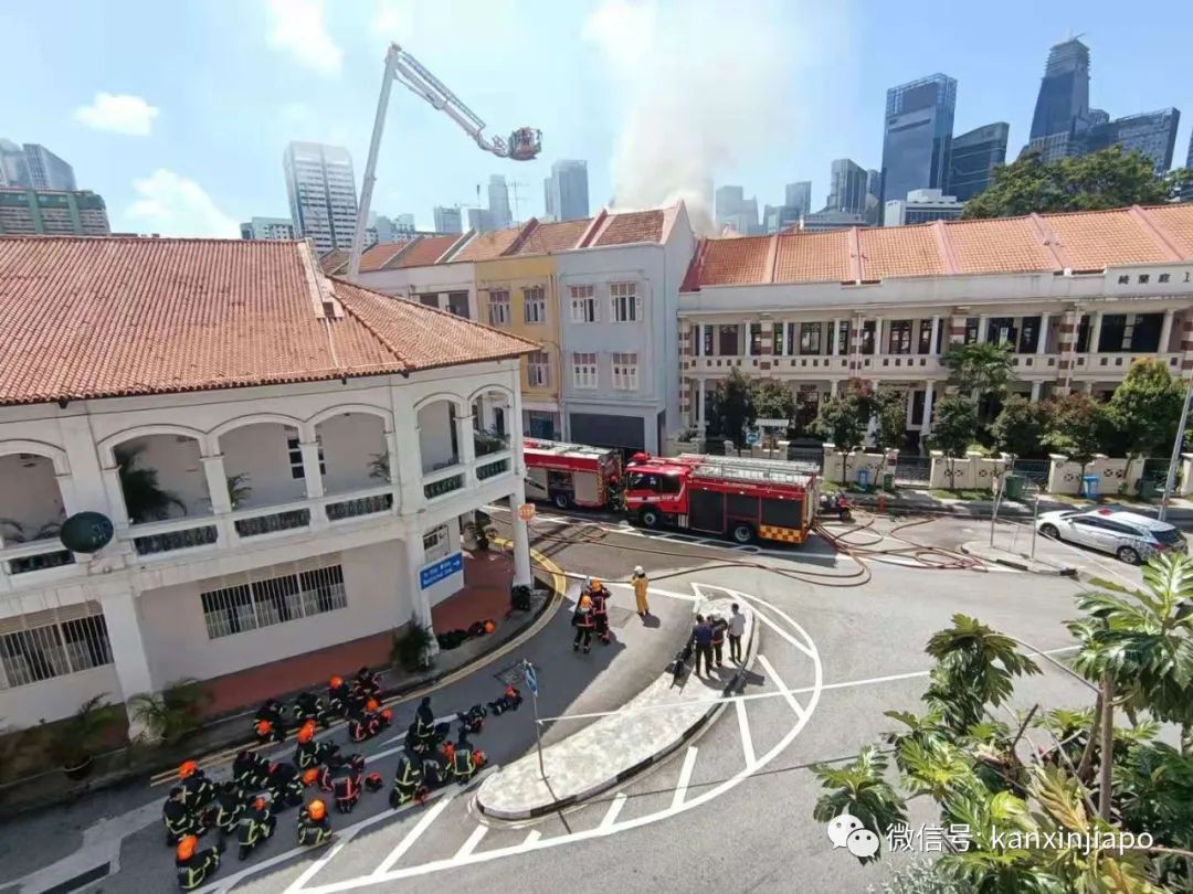 剛剛!新加坡市中心發生火災,至少5輛消防車出動