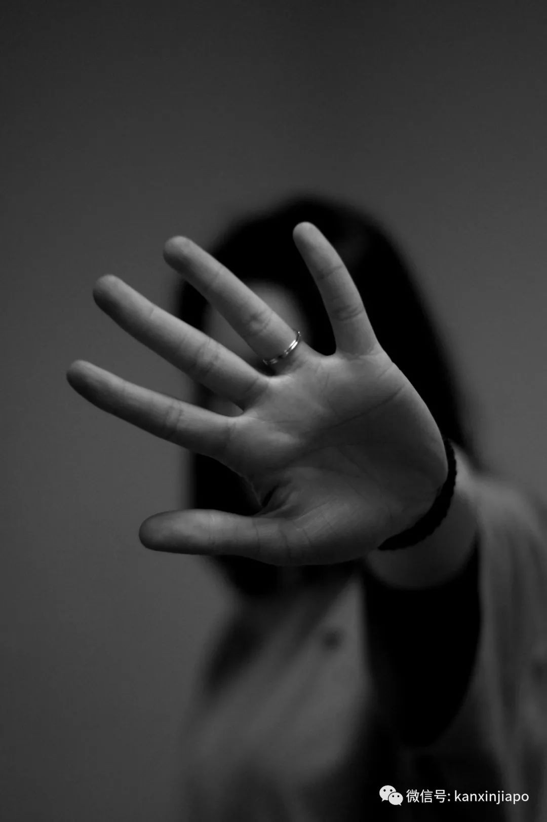 父女相恋乱伦生子！母亲竟同意让女儿嫁丈夫
