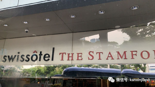 從倫敦飛13小時航程同排者確診後,我在新加坡被這樣安排