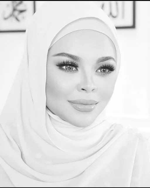 懷胎7月全家染病,女歌手剖腹産3天後喪命