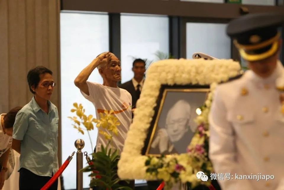 “李光耀給新加坡人的最後禮物，是他生前可能意料不到的”