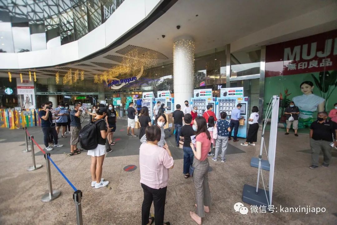 新加坡5人冒用他人身份領取口罩,或將面臨10年牢獄之災