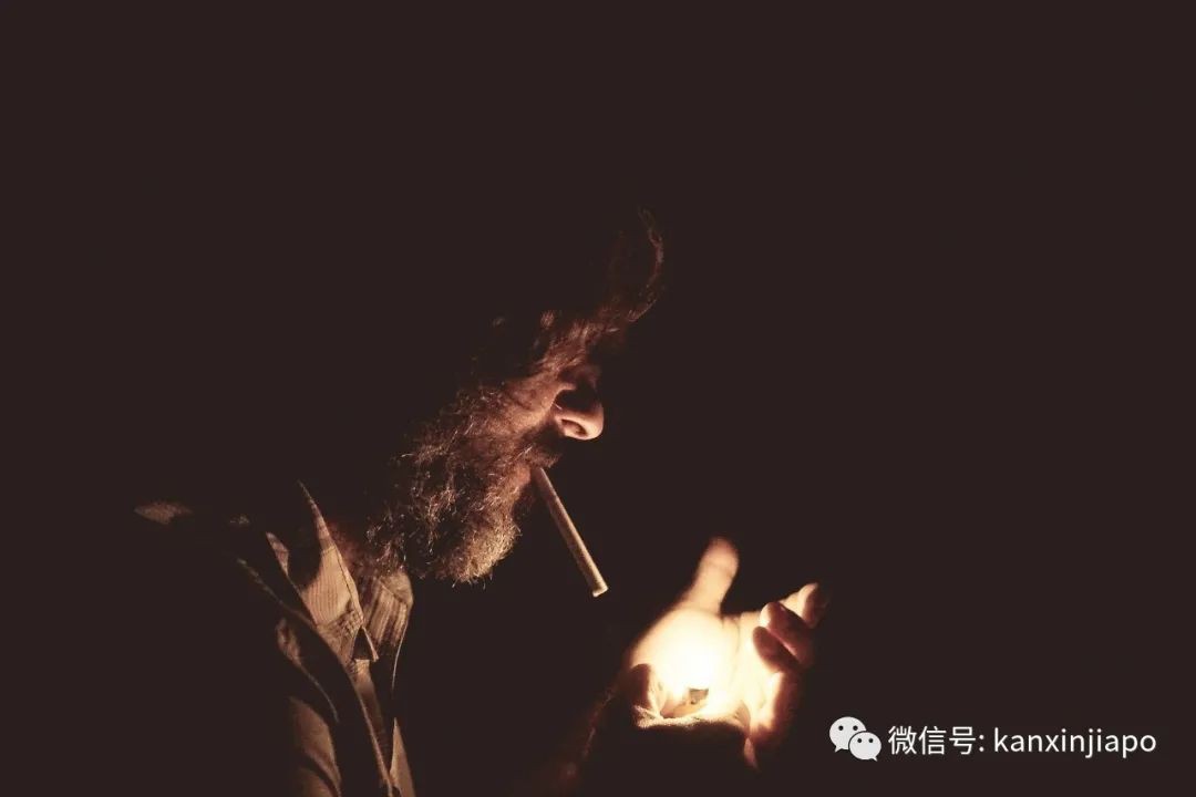 未成年少女被獸父性侵後,與哥哥又慘遭鄰居大爺侵犯